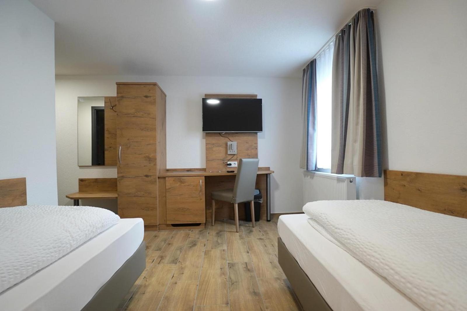Hotel 7 Winden Spaichingen Exteriör bild